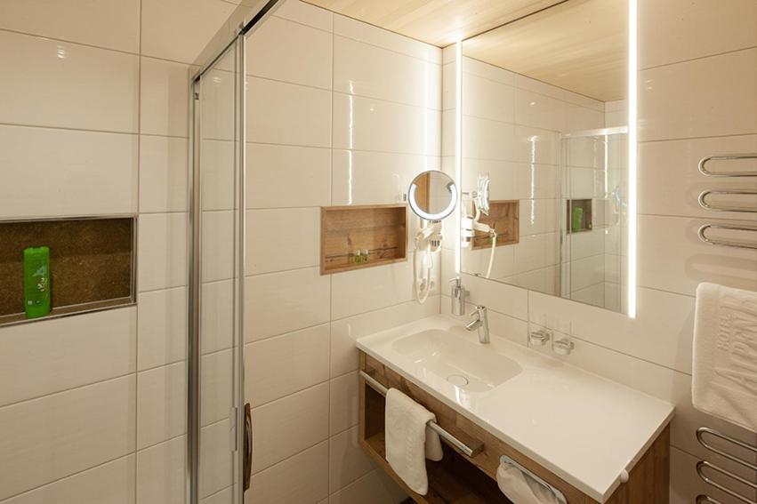 Hotel Alpenblume Damuels Luaran gambar