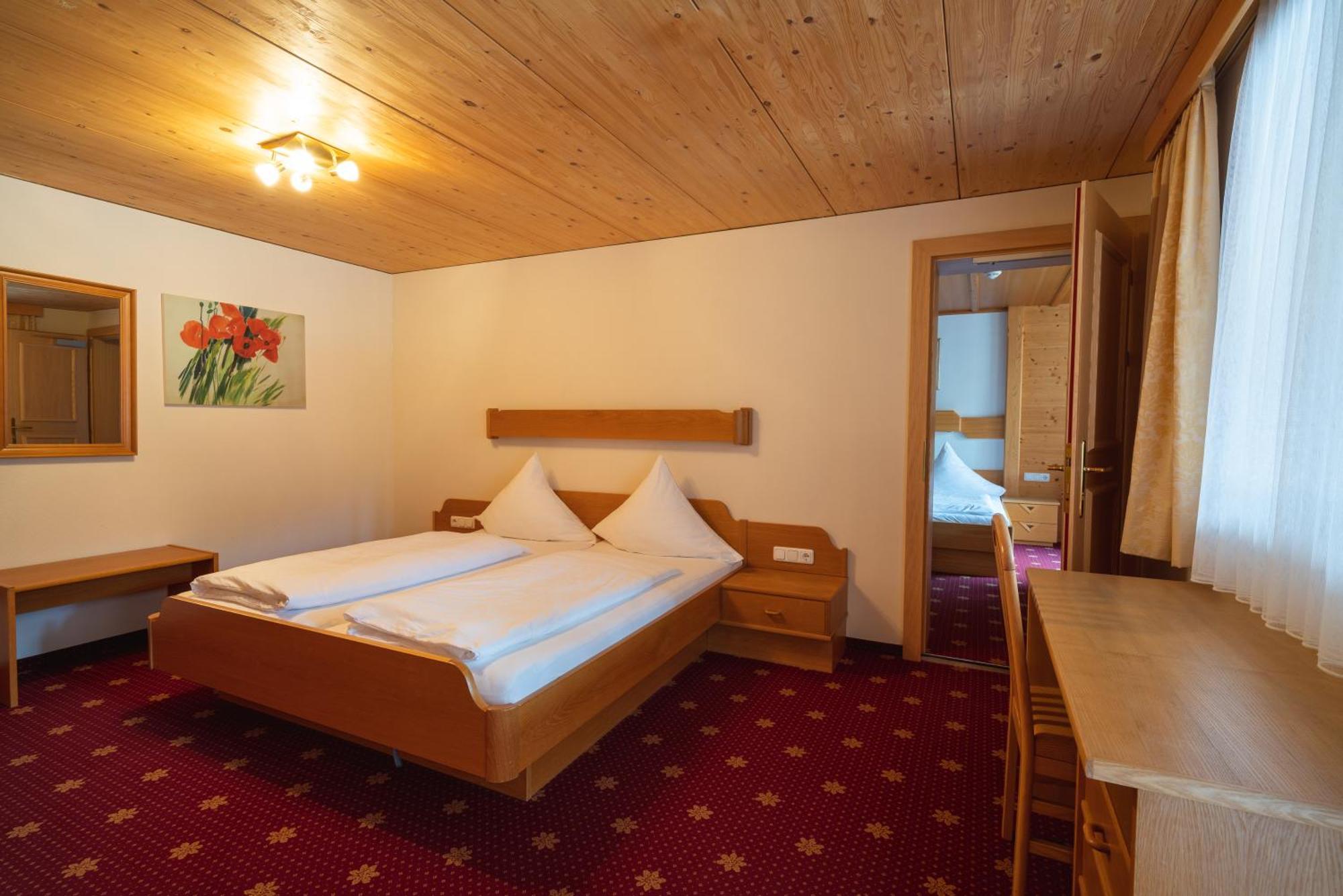 Hotel Alpenblume Damuels Luaran gambar