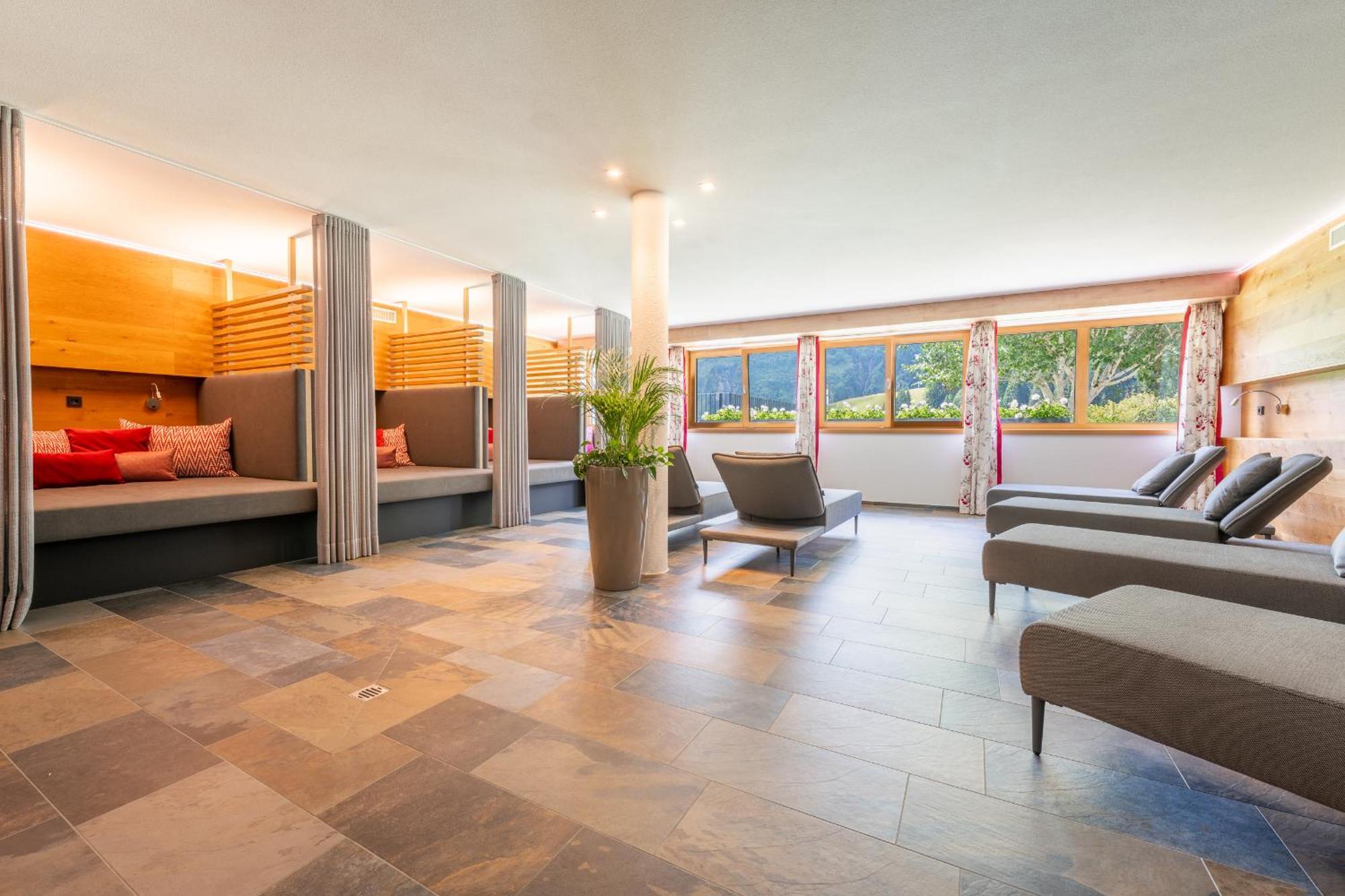 Hotel Alpenblume Damuels Luaran gambar