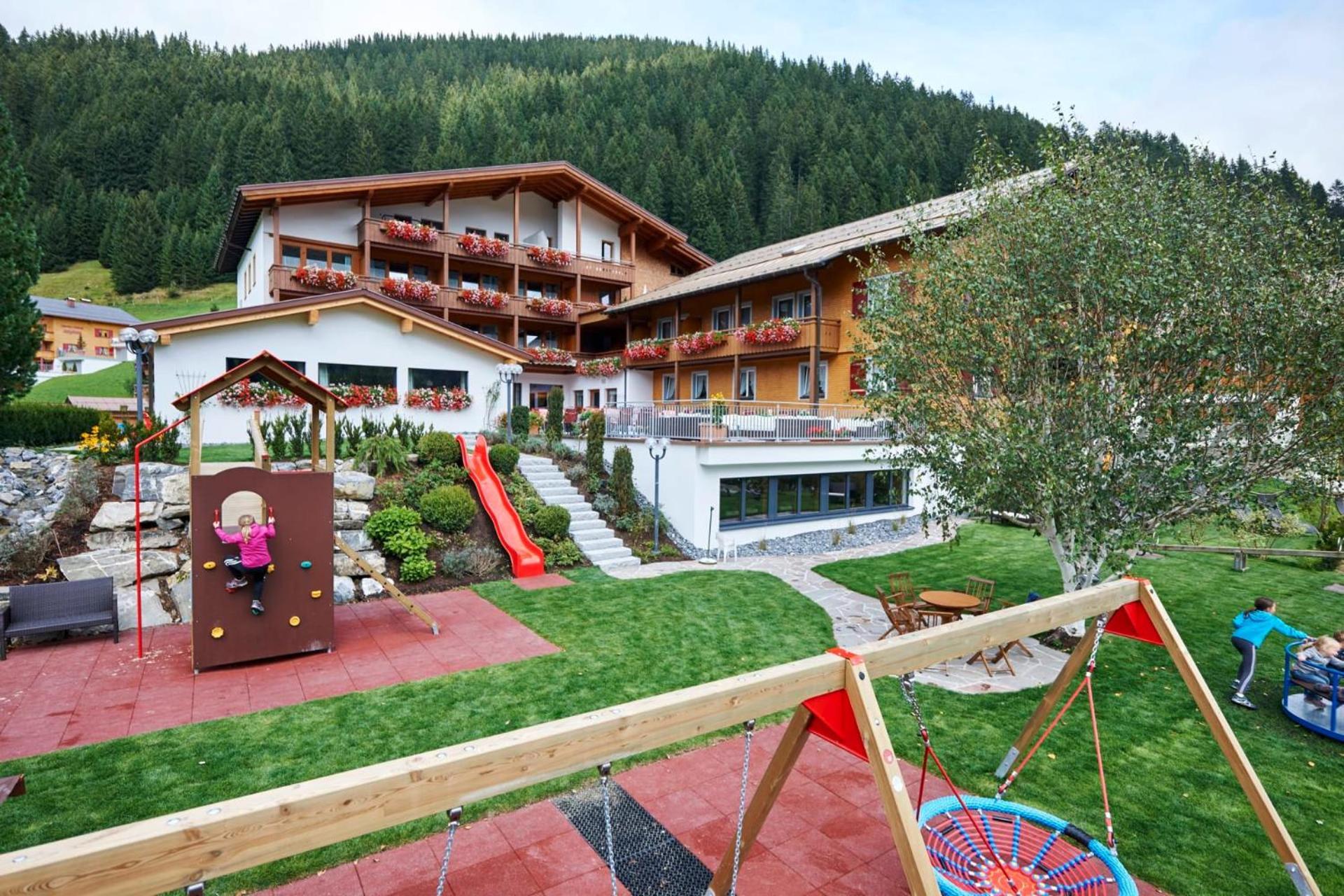 Hotel Alpenblume Damuels Luaran gambar